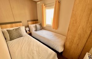 Photo 62- click for photo gallery